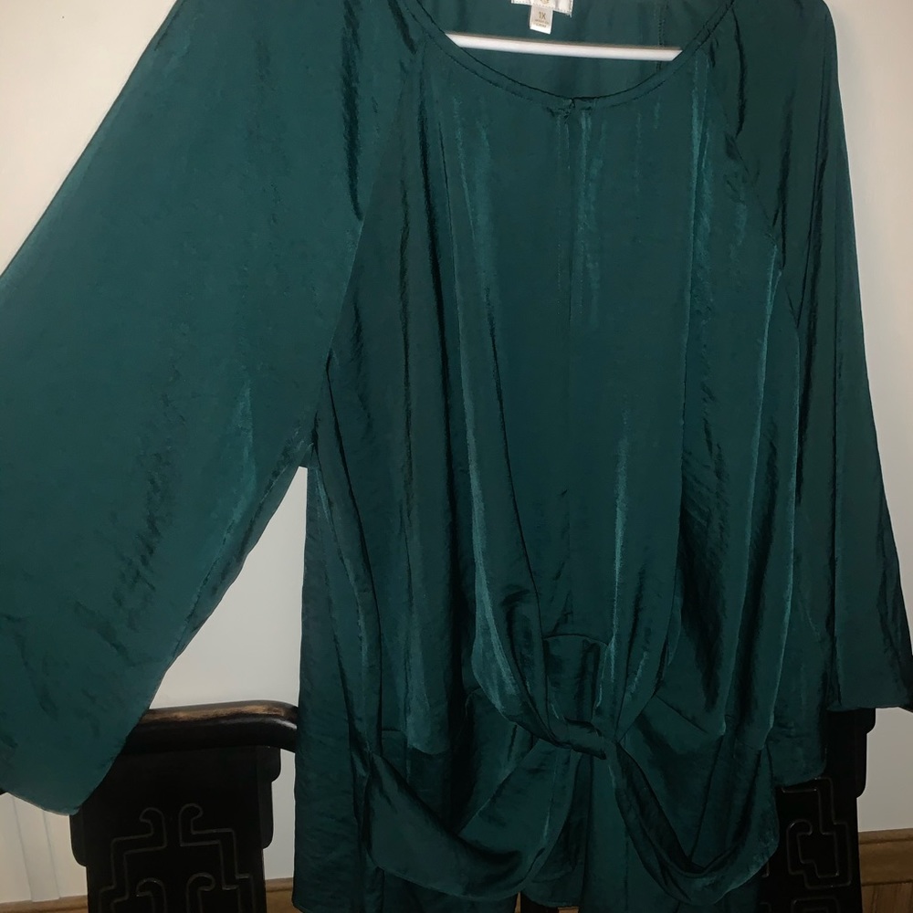 1X charming Charlie top